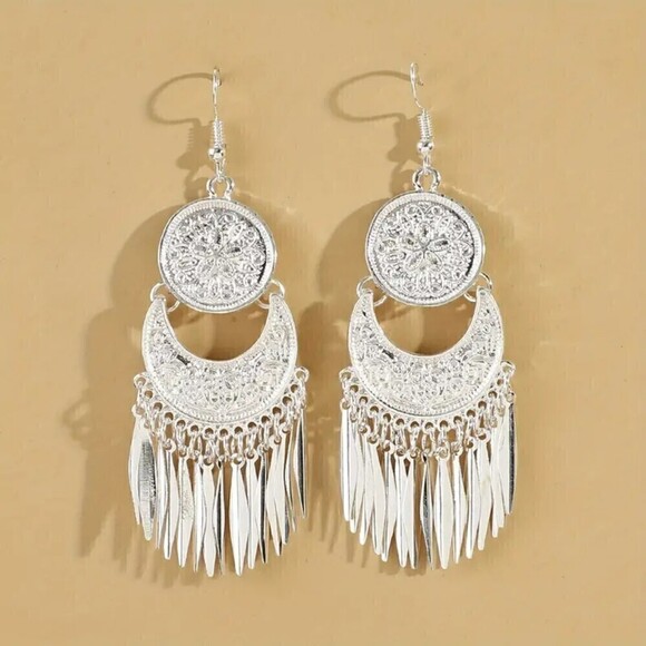 Unbranded Jewelry - Bohemian Vintage Tassel Dangle Earrings Women